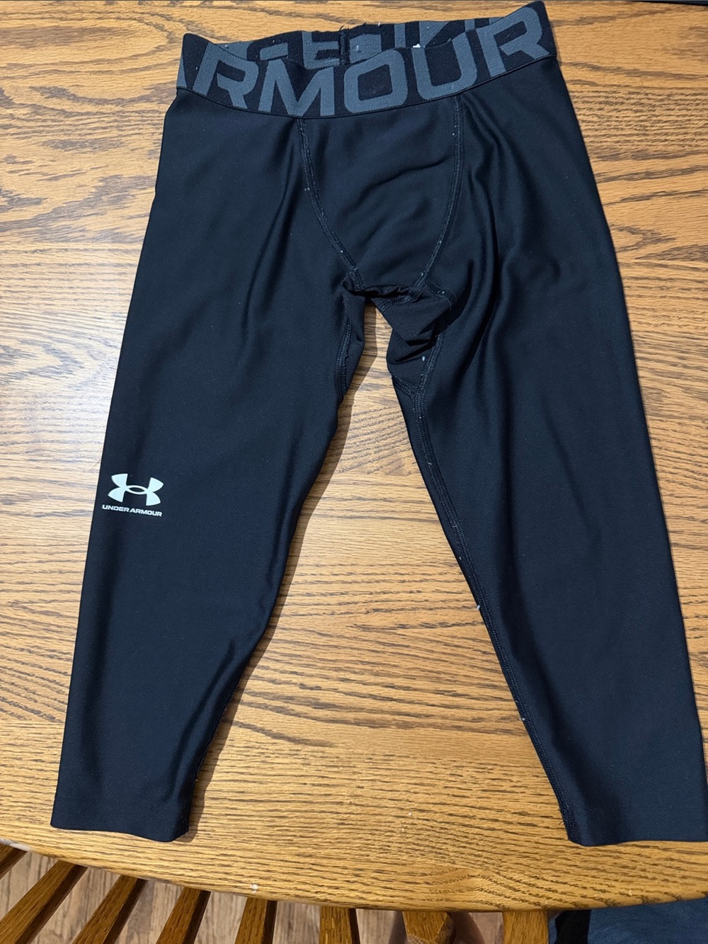 Under Armour Kids Black Athletic Compression Leggings